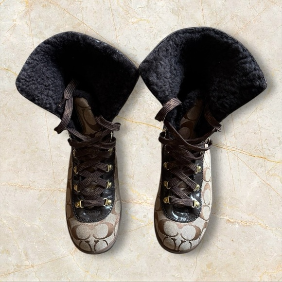 COACH TAILOR SIGNATURE SHORT BOOTS 6.5B - Picture 11 of 12